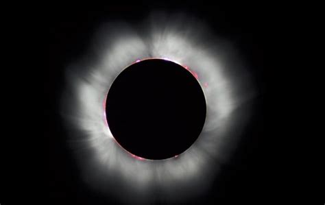 Total solar eclipse livestream : Solar eclipse 2024: Follow the .
